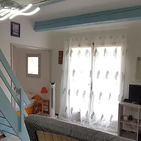 Petit Pavillon St Pierre بيت للعطل *